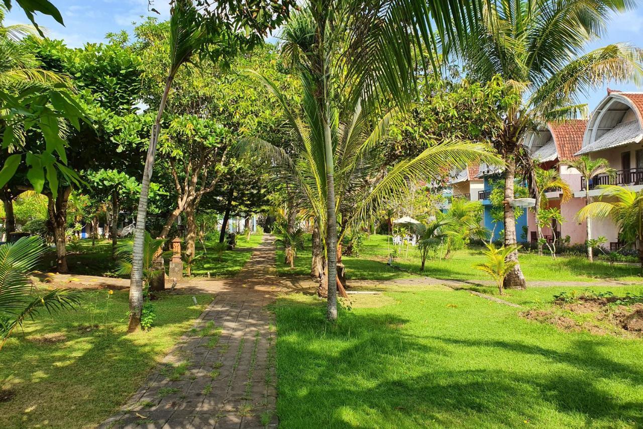 Uluwatu Oyo 3186 Thomas Garden Place מראה חיצוני תמונה